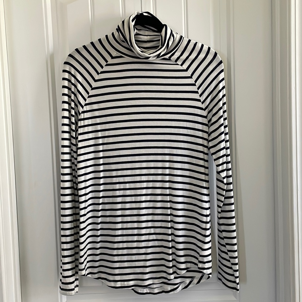 Navy and white striped old navy cotton turtle neck
